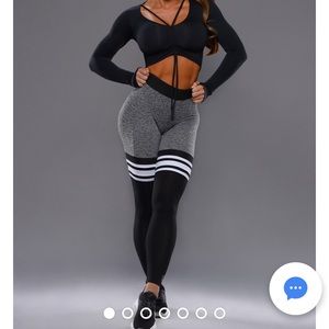 Bombshell sportswear leggings “heather” medium